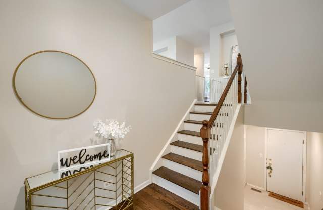 5630 Cambridge Way Gallery 4