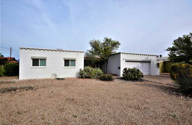 3301 South Terrace Road - 3301 South Terrace Road, Tempe, AZ 85282