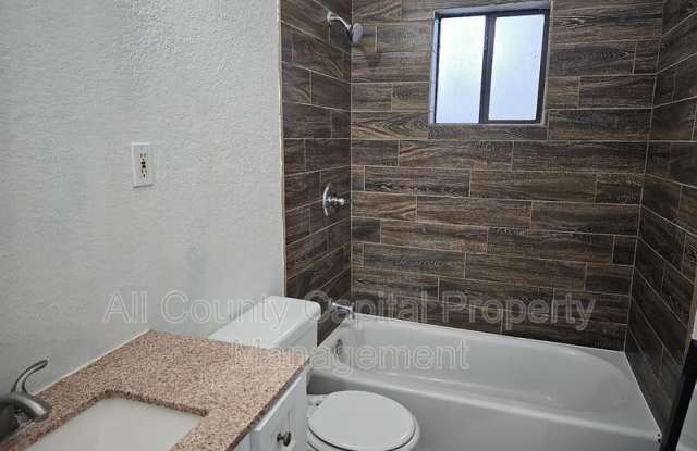 308 Mary St #A, Gallery 1
