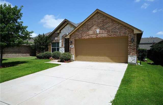 2409 Castle Creek Drive Gallery 2