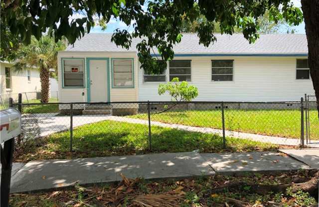 1762 32nd Street, Sarasota, FL 34234 photos photos