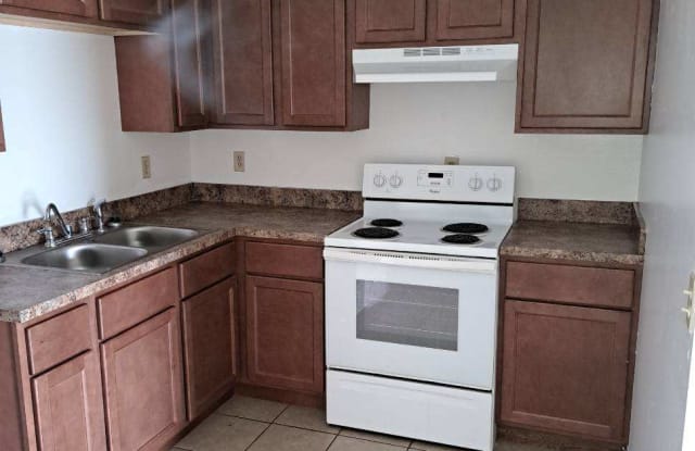 513 N. Lanier Ave photos photos