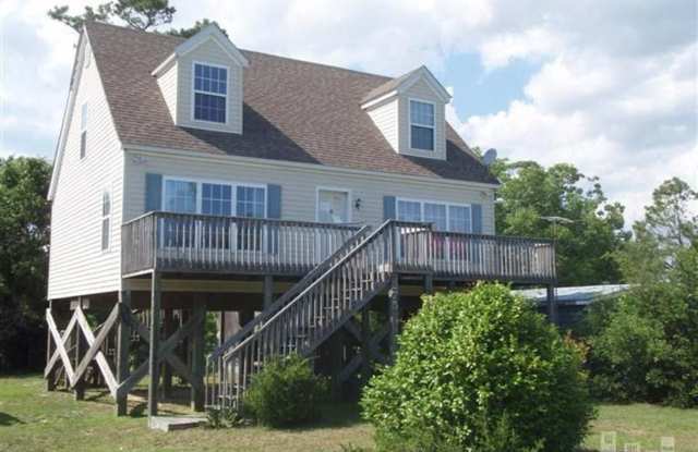 4 Bedroom 1 Bathroom Single Family House photos photos