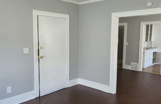 5354 Oregon St Apt 1E Gallery 3