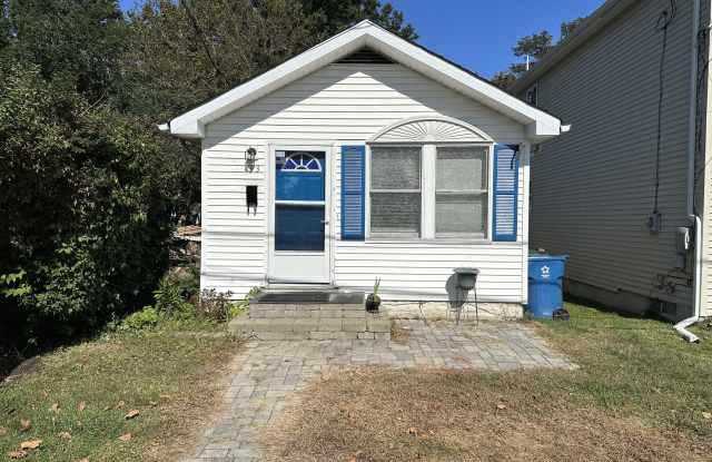 143 8th Street photos photos