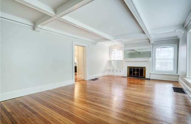 190 Dartmouth Street Gallery 4