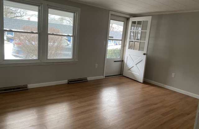 8 Lane Court photos photos