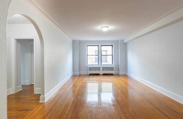 Harrison Manor Gallery 3