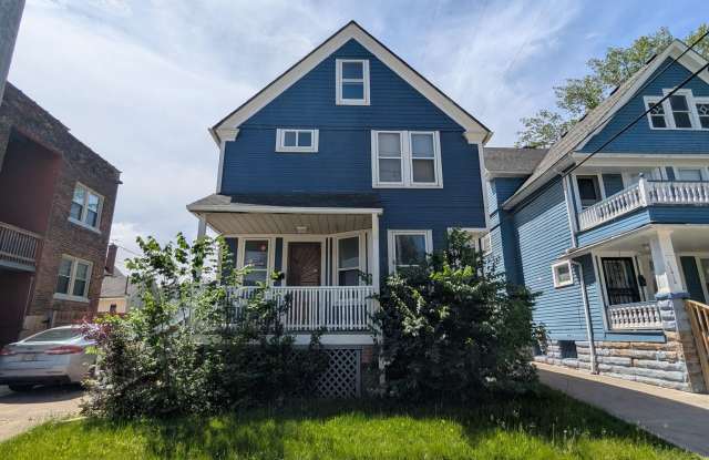 Discover this three-bedroom, one-bath home in Cleveland photos photos
