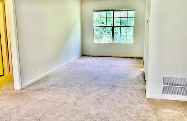 2517 Hydraulic Road #74 - 1 - 2517 Hydraulic Road, Albemarle County, VA 22901 2517 Hydraulic Road #74 - 1 - 2517 Hydraulic Road, Albemarle County, VA 22901