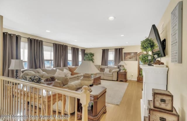 1111 Madison Avenue - 1111 Madison Avenue, Wanamassa, NJ 07712
