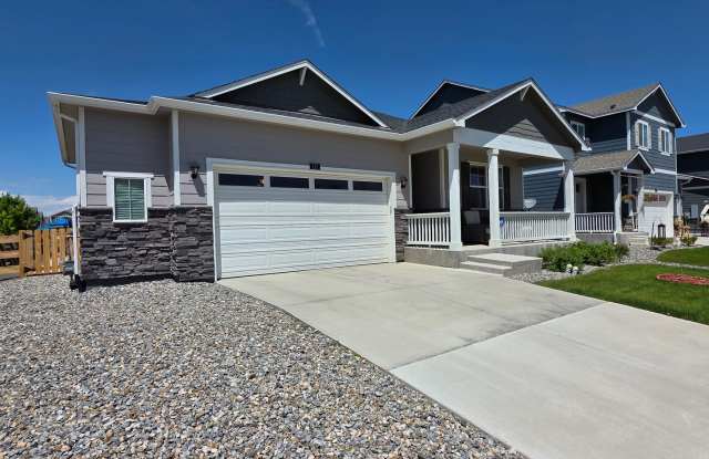 Beautiful Newer Build 3 Bedroom Home in Bennett! photos photos
