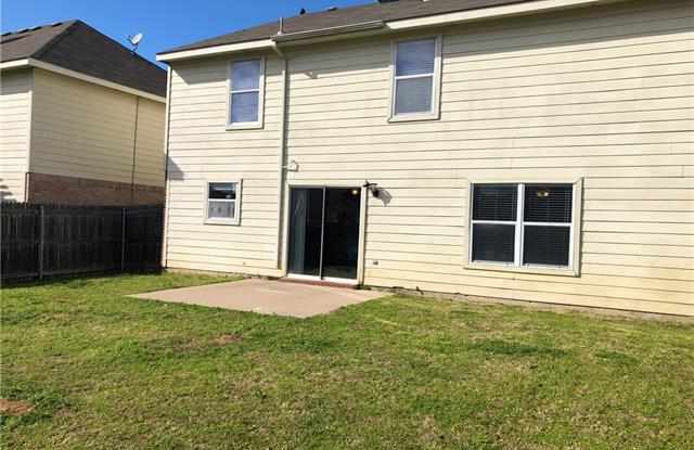 5016 Raymond Drive Gallery 3