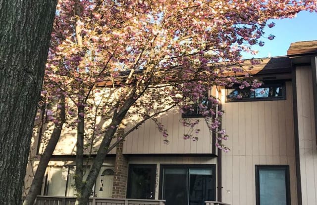 1637 Westwind Way - 1637 Westwind Way, Tysons Corner, VA 22102