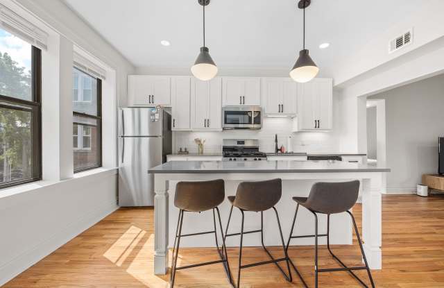 MOSAIC- 718 Limit - Now Leasing 27/28 Gallery 2