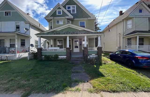 4 Bed - 1 Bath Single Family Home in Elyria - Has Central Air photos photos
