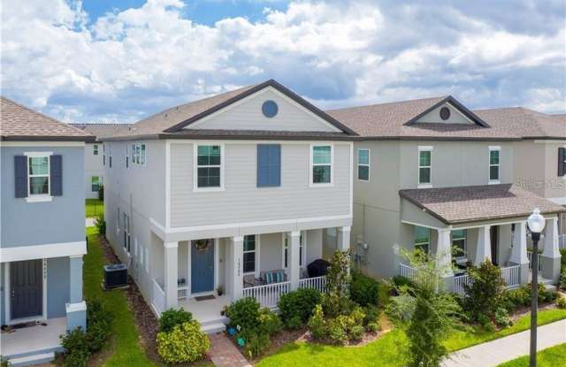 Four Bedroom Winter Garden Watermark Home! photos photos