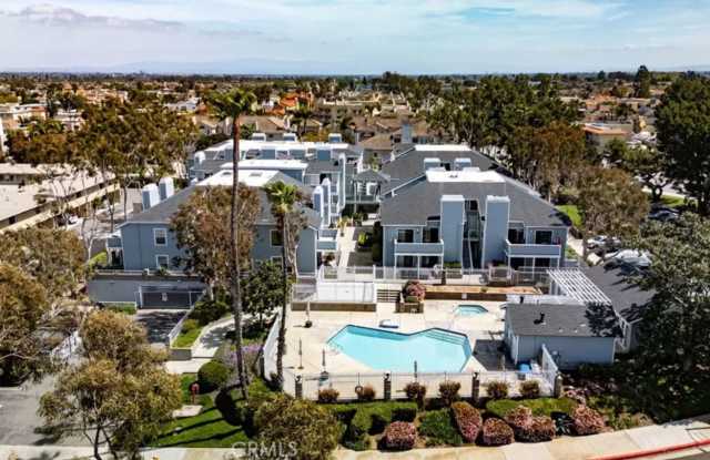 16960 Algonquin Street - 202 - 16960 Algonquin Street, Huntington Beach, CA 92649