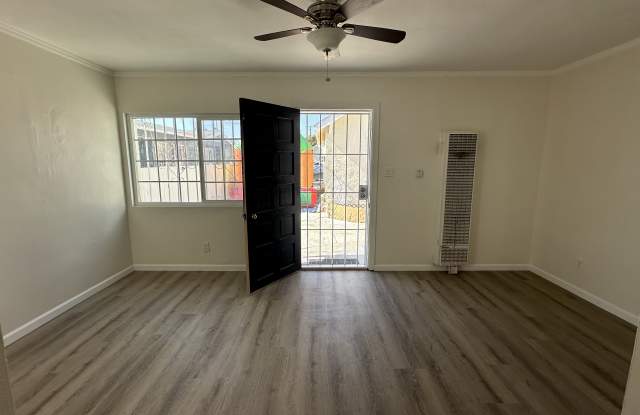 624 West 49th Street photos photos