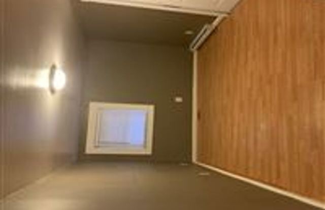 2 BD/1 BA home near new Switchyard Park! Gallery 3