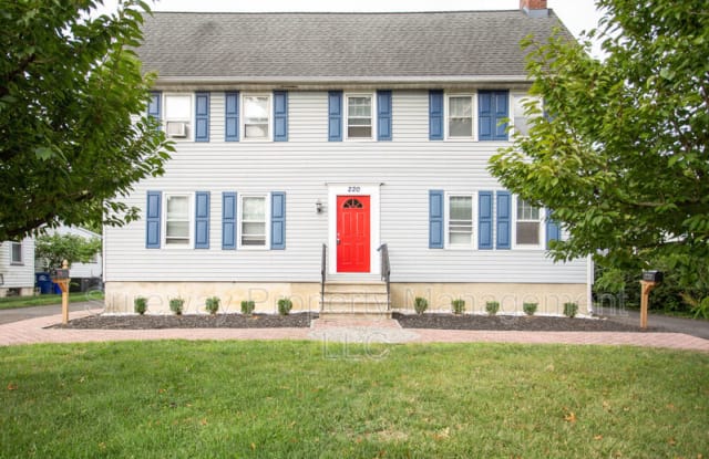 220 S Church St - 220 South Church Street, Moorestown-Lenola, NJ 08057