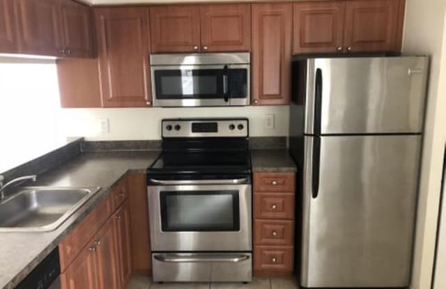 5101 Glenmoor Drive - 5101 Glenmoor Drive, West Palm Beach, FL 33409