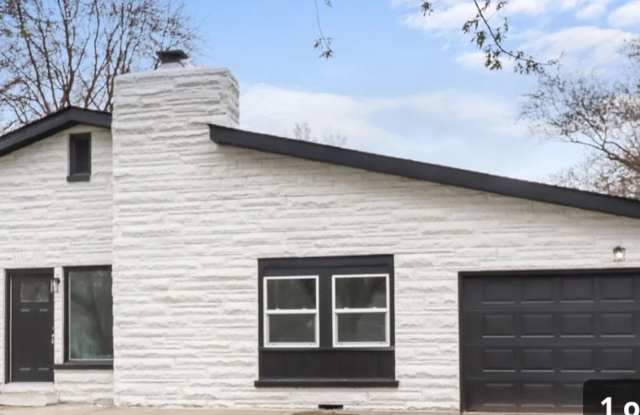 5-Bedroom 2.5 Bath Single Family Home in Anderson photos photos