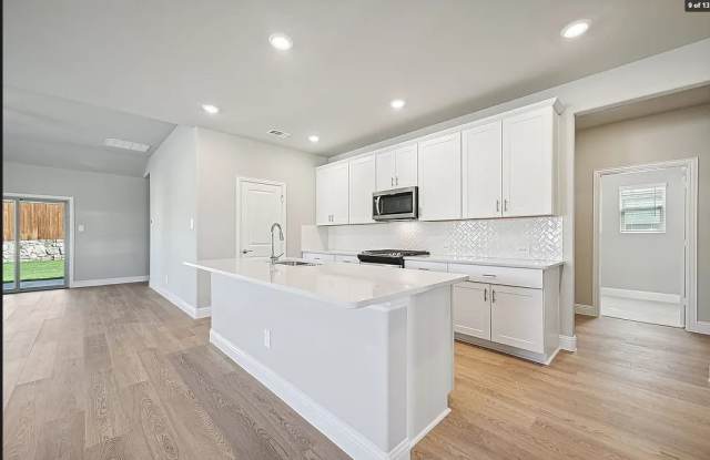 6002 Broadacre Dr Gallery 2