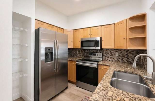 3-bedroom + den, 2-bath condo at The Tides at Pelican Landing photos photos