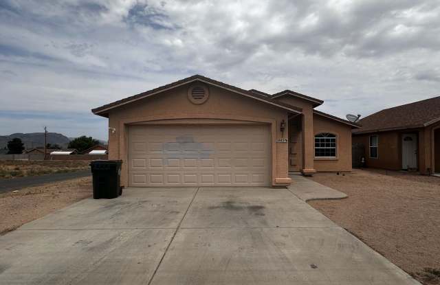 3 Bedroom 2 Bathroom Home Gallery 1