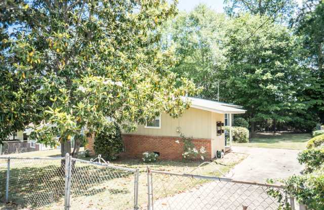 $500 PER BEDROOM HOUSE IN AUBURN! photos photos $500 PER BEDROOM HOUSE IN AUBURN! photos photos