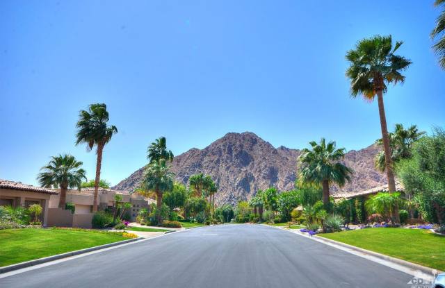 45590 Appian Way Gallery 4