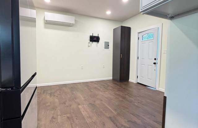 6708 LONGRIDGE Drive Gallery 3