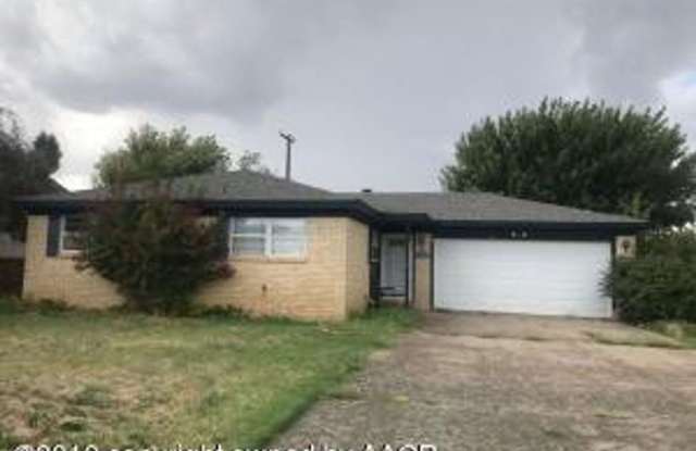 4802 South Austin Street Gallery 1