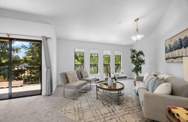 Bright  Spacious 2 Bedroom, 2 Bath Apartment in Fremont! - 39455 Albany Common, Fremont, CA 94538