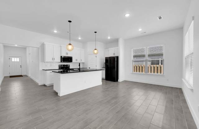 Brand New Home Waiting For you! Gallery 4