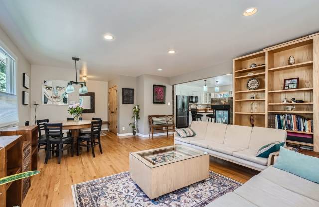 Beautiful 2 BDR Gate to the Foothills - Walkable to Chautauqua photos photos