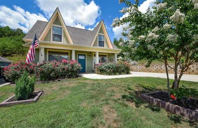 3 Bedroom Beautiful Cleveland Home! photos photos