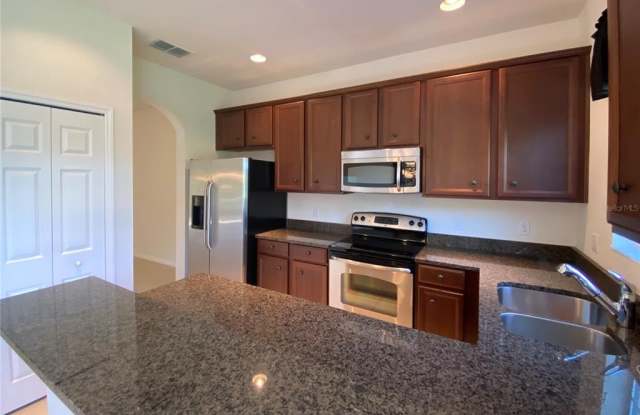 5323 HIDDEN CYPRESS LANE Gallery 3
