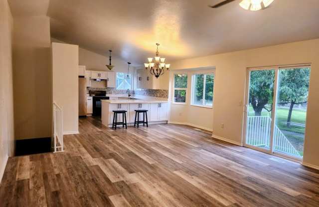 5914 VALLEY POINTE Dr Gallery 3
