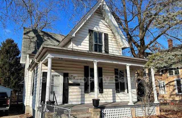 109 S Walnut St photos photos