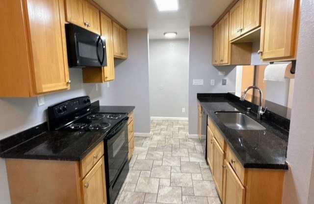 2 Bed 2 Bath Condo in San Pablo - AVAILABLE NOW!! Gallery 4