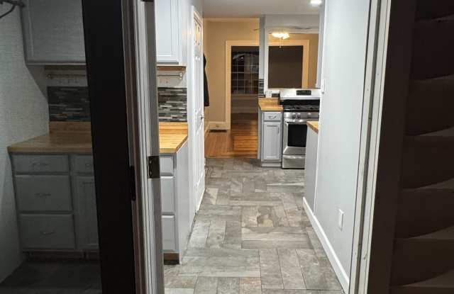 1122 Pawtucket Avenue - 1122 Pawtucket Avenue, East Providence, RI 02916 1122 Pawtucket Avenue - 1122 Pawtucket Avenue, East Providence, RI 02916