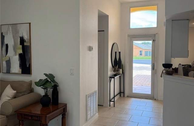 9120 Greenleaf Court Gallery 4