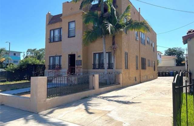 7919 S Normandie Avenue - 7919 Normandie Avenue, Los Angeles, CA 90047