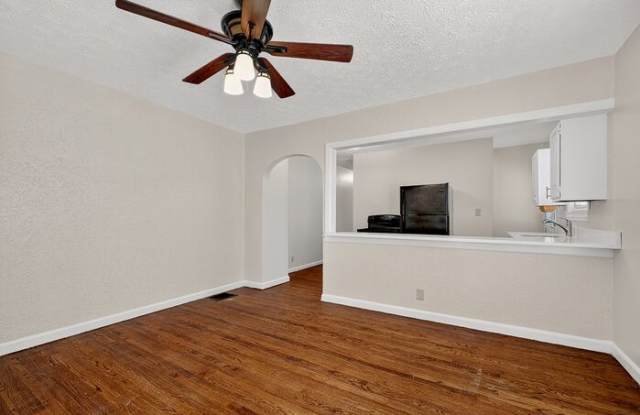 37 North Catherwood Avenue Gallery 4