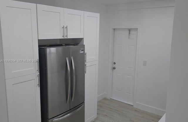 14410 NE 5th Pl photos photos