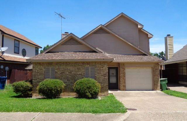 3921 Pickett Place - 3921 Pickett Place, Garland, TX 75044