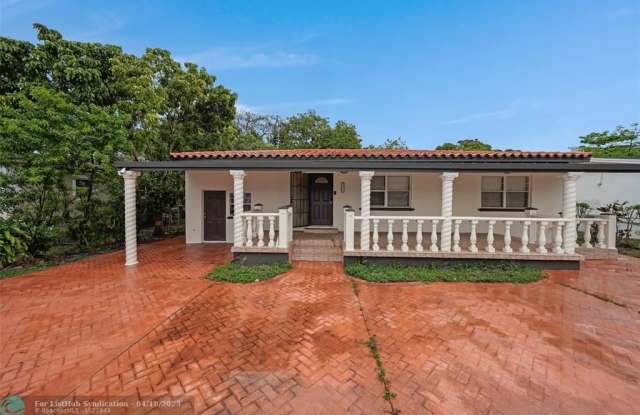 1075 NW 133rd St photos photos