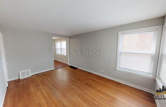 4907 Hull Street, Unit 2W Gallery 2